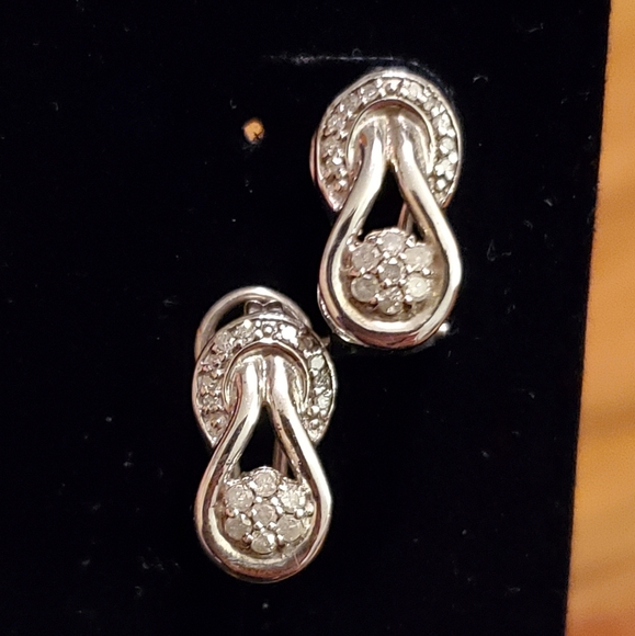 Diamond and sterling silver earrings - Picture 4 of 4